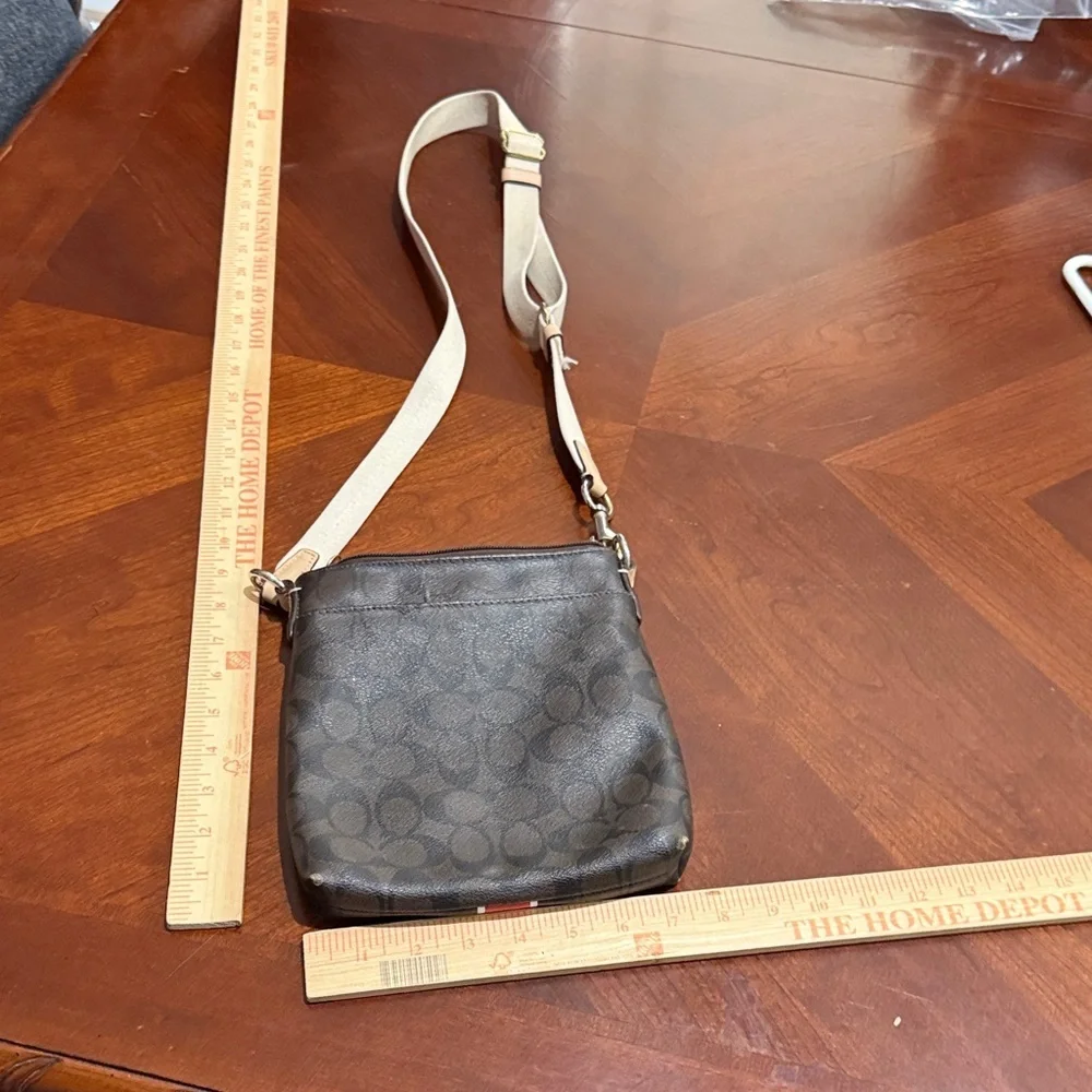 Coach signature swing pack Brown and Red Crossbody Bag